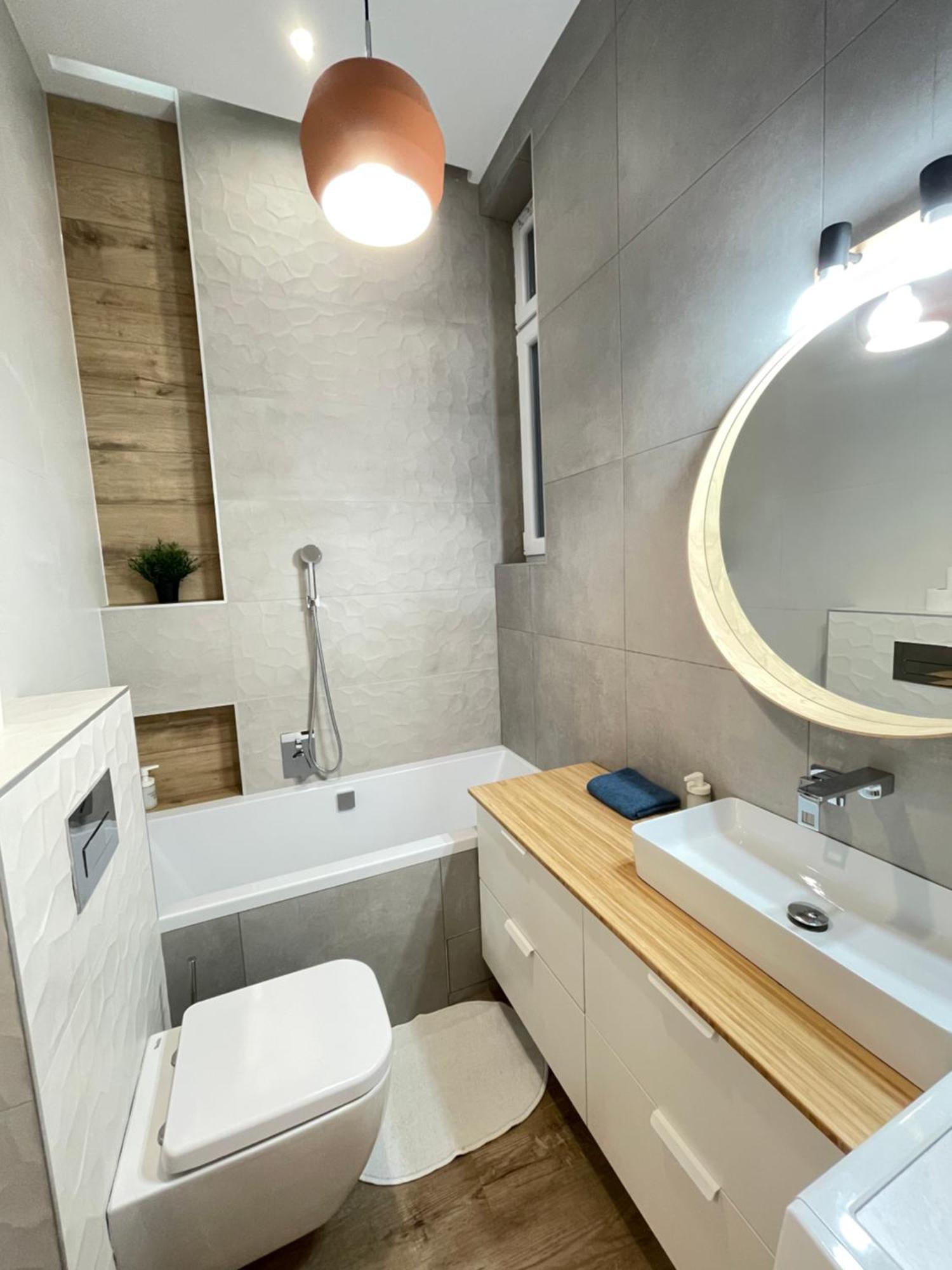 Romance Residency With Finn Sauna