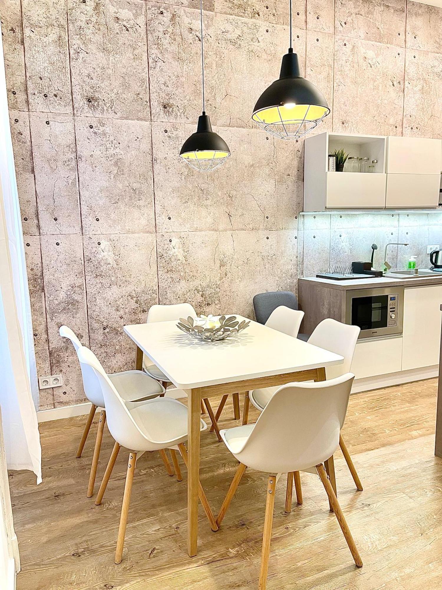 Romance Residency With Finn Sauna Budapest