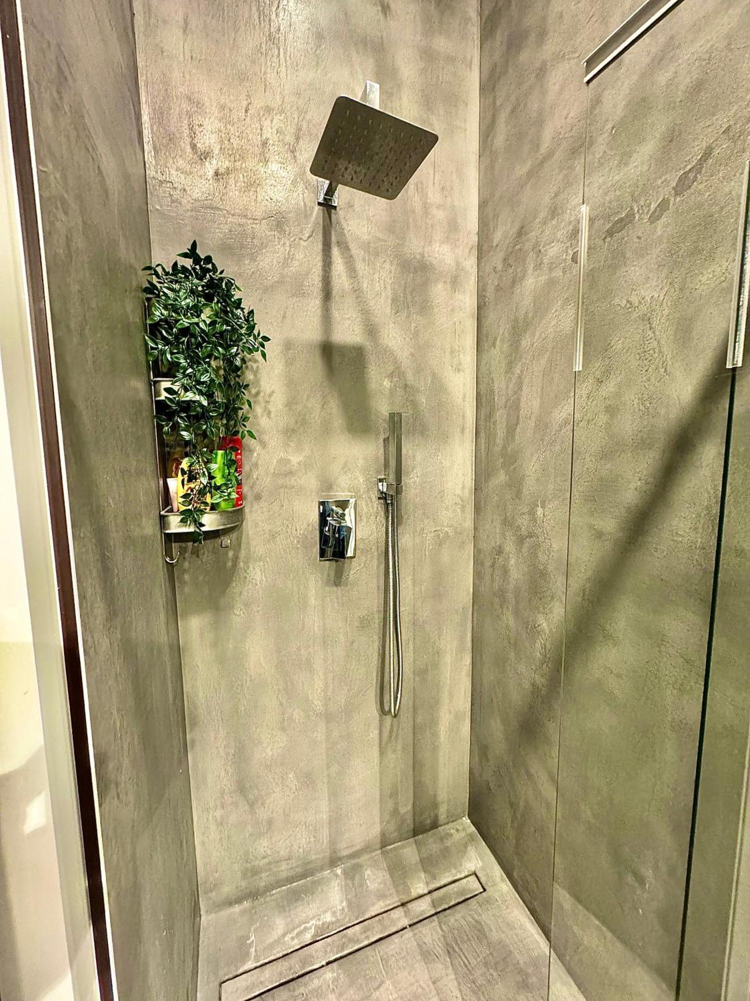 Romance Residency With Finn Sauna *